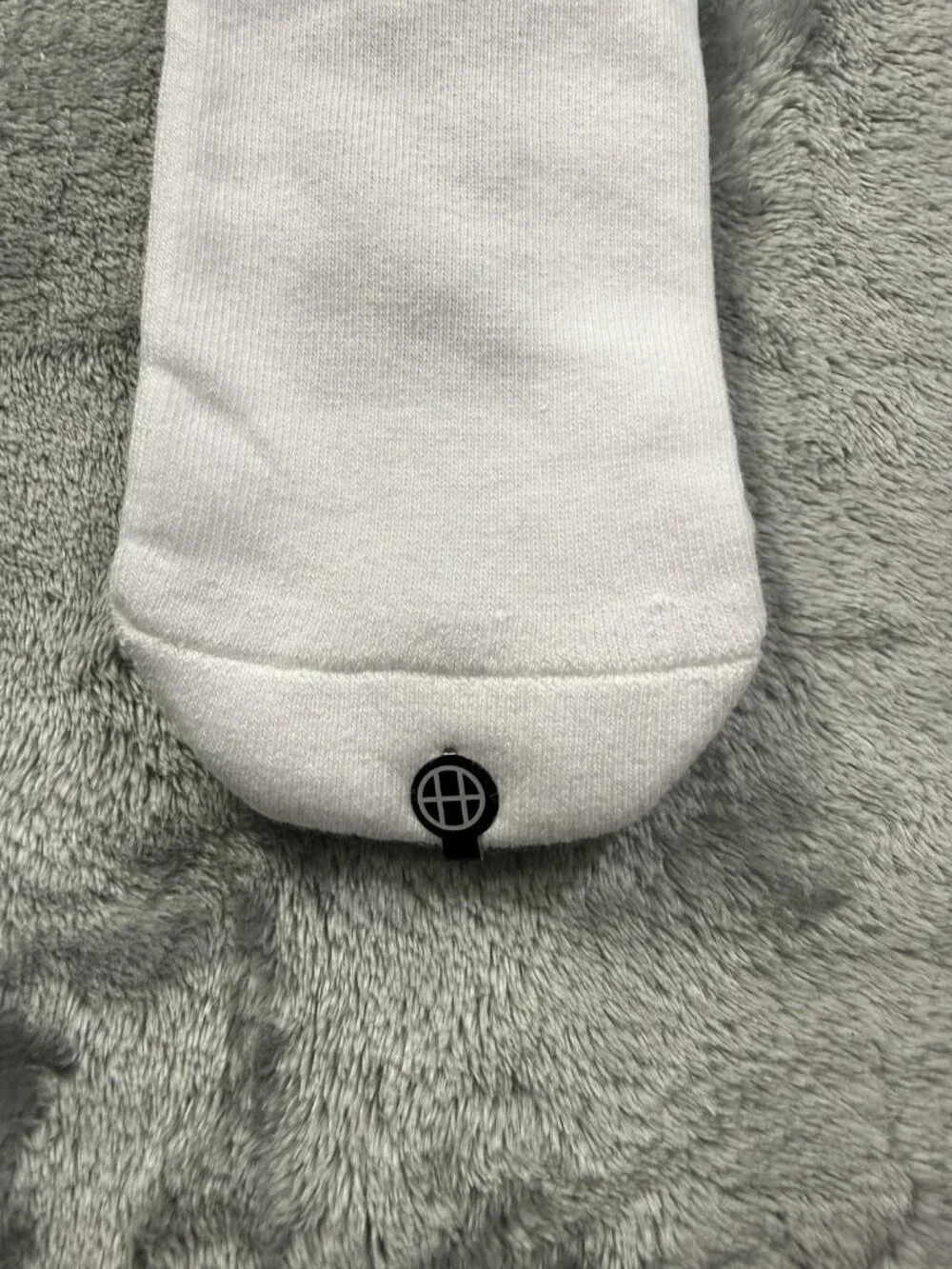 New HUF Team OG Socks Men's One Size White Crew Triangle Logo Skate Skateboard